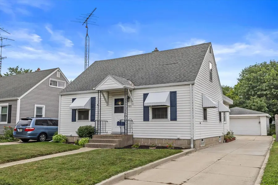 7851 19th AVENUE, Kenosha, WI 53143 - Image #2