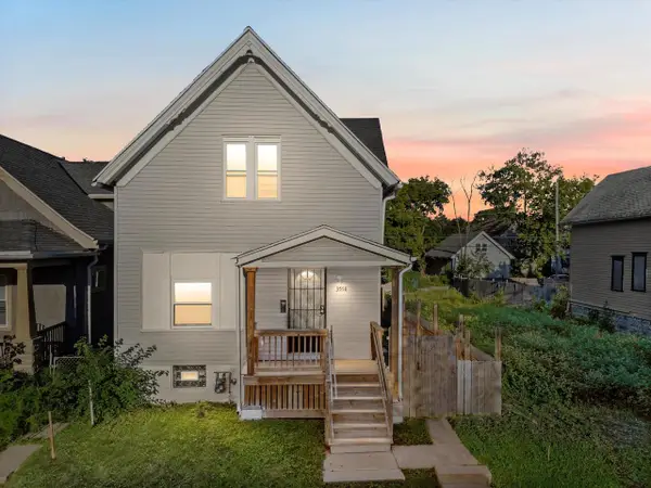 3558 N 11th STREET, Milwaukee, WI 53206