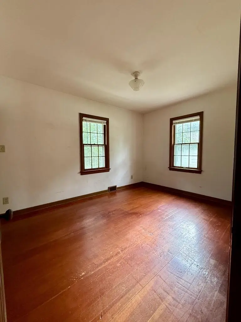 148 Wolf DRIVE, Dousman, WI 53118 - Image #3