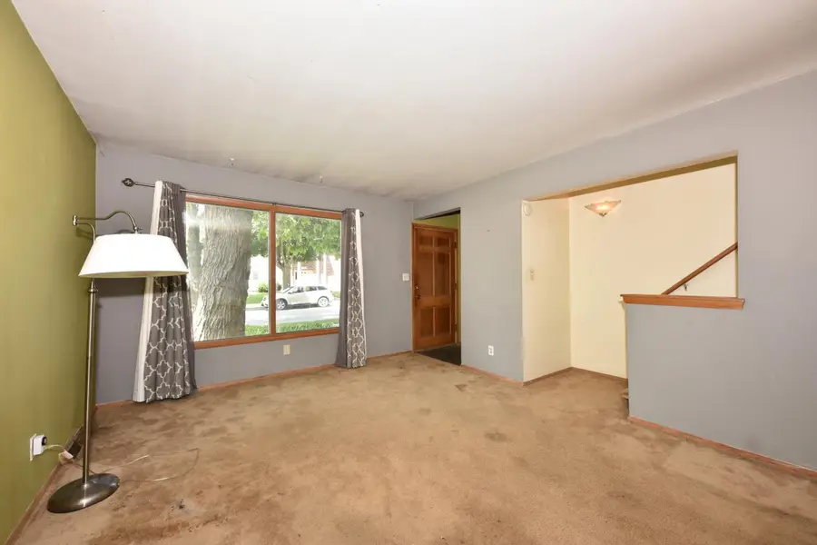 6229 W Main STREET, Milwaukee, WI 53214 - Image #2