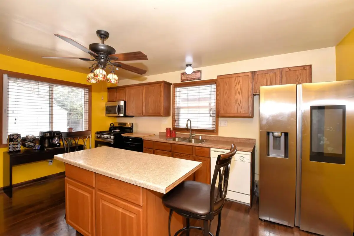 4040 N 11th STREET, Milwaukee, WI 53209 - Image #1