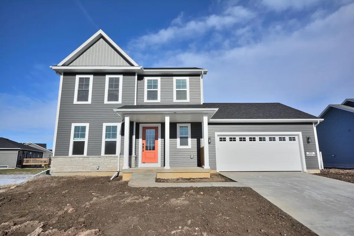 N53W19798 Kingair DRIVE, Menomonee Falls, WI 53051 - #1