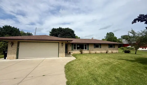 N64W14282 Mill ROAD, Menomonee Falls, WI 53051