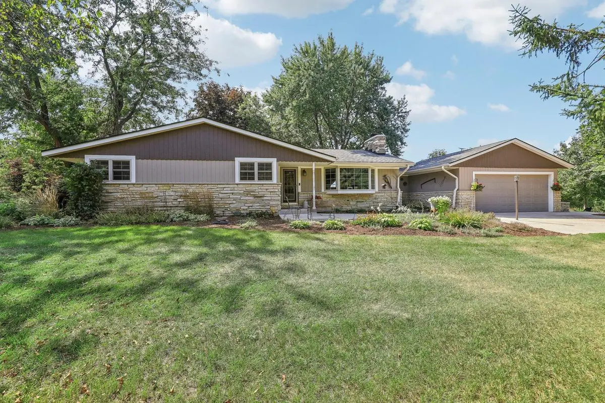 S31W37307 School Section Lake ROAD, Dousman, WI 53118 - Image #1