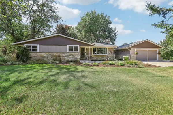 S31W37307 School Section Lake ROAD, Dousman, WI 53118