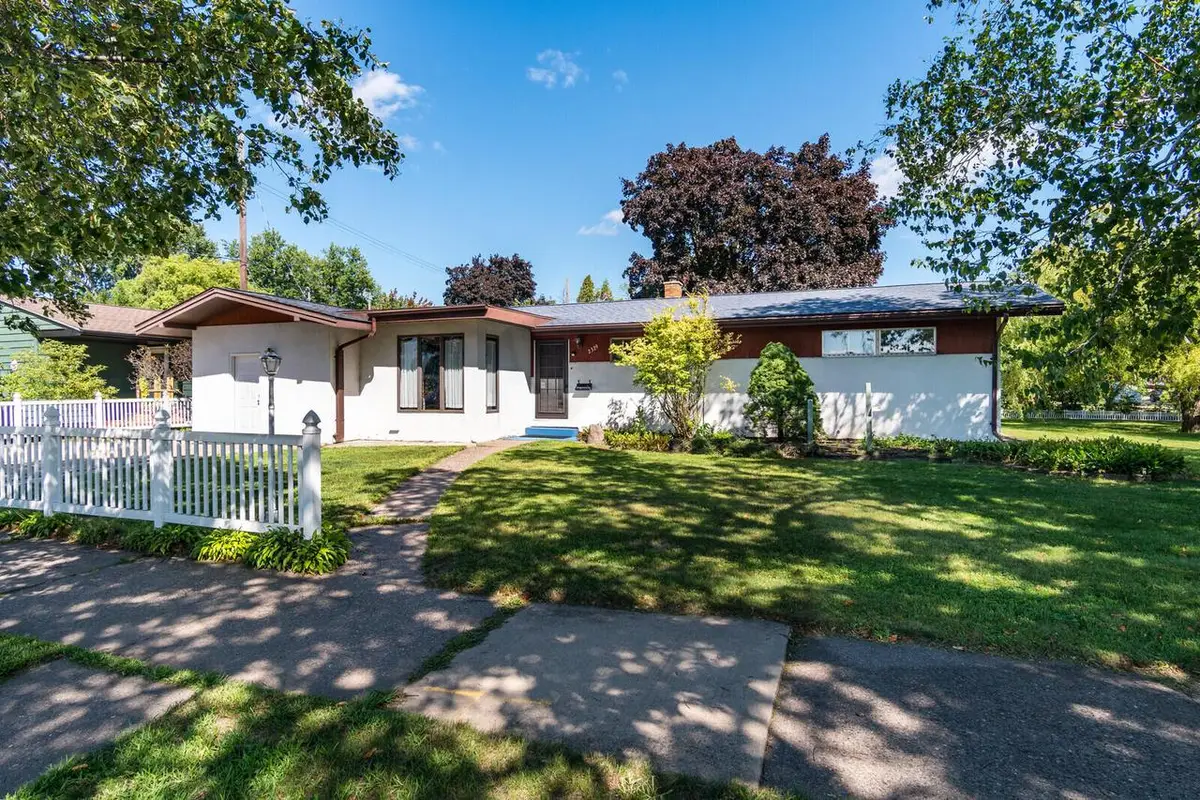 2329 23rd STREET S, La Crosse, WI 54601 - #1