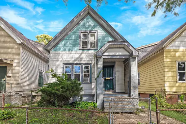 2350 N 18th STREET, Milwaukee, WI 53206