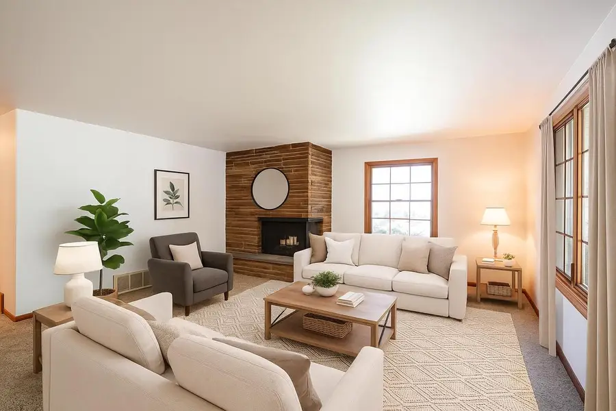 7769 N Delta PLACE, Milwaukee, WI 53223 - Image #2