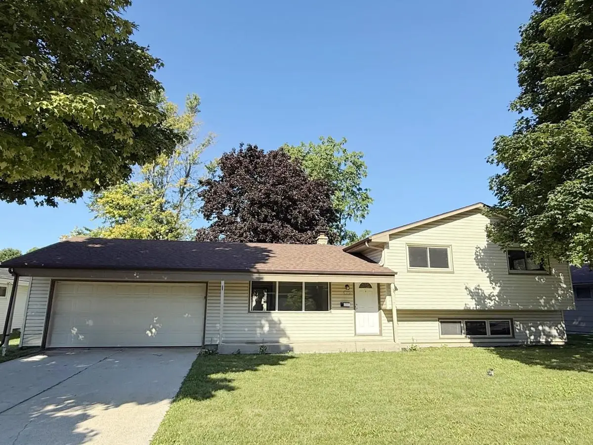 2222 N 28th STREET, Sheboygan, WI 53083 - Image #1