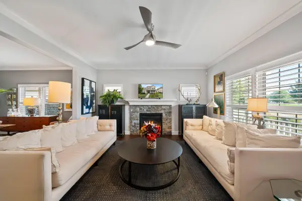 642 Baker STREET, Walworth, WI 53184