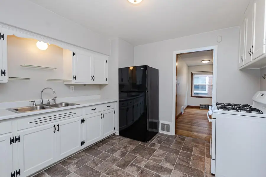 2645 N 63rd STREET #2647, Wauwatosa, WI 53213 - Image #2