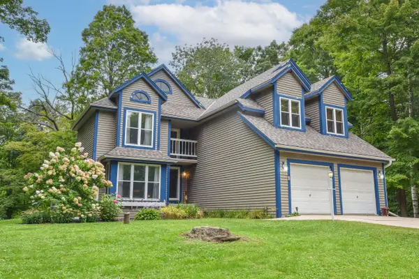 8451 Wesley COURT, Kewaskum, WI 53040