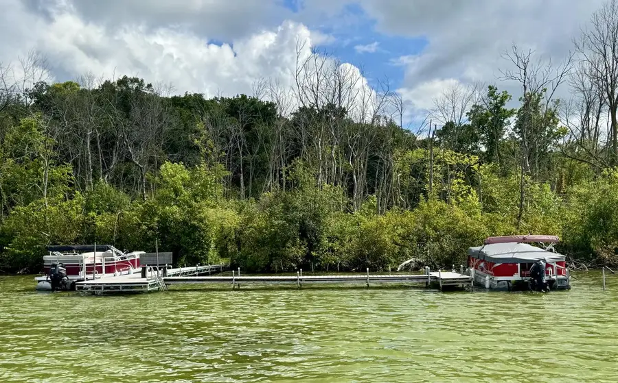 N5120 SUMMIT COURT, Fond Du Lac, WI 54937 - #2