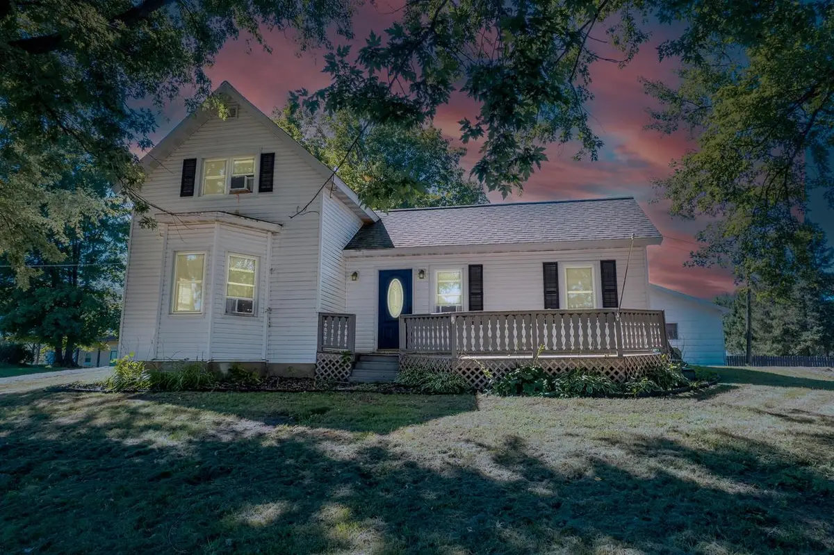 418 Walnut STREET, Baraboo, WI 53913 - Image #1