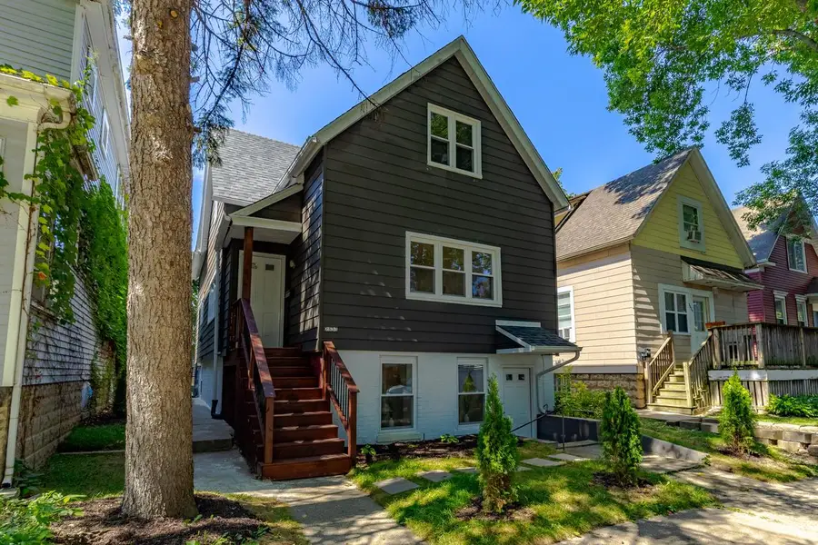 2833 N Weil STREET, Milwaukee, WI 53212 - Image #2