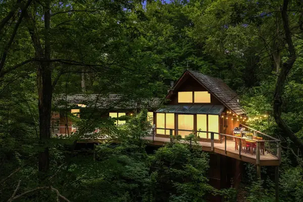 N6692 Upper Shorewood Hills ROAD, Lake Mills, WI 53551