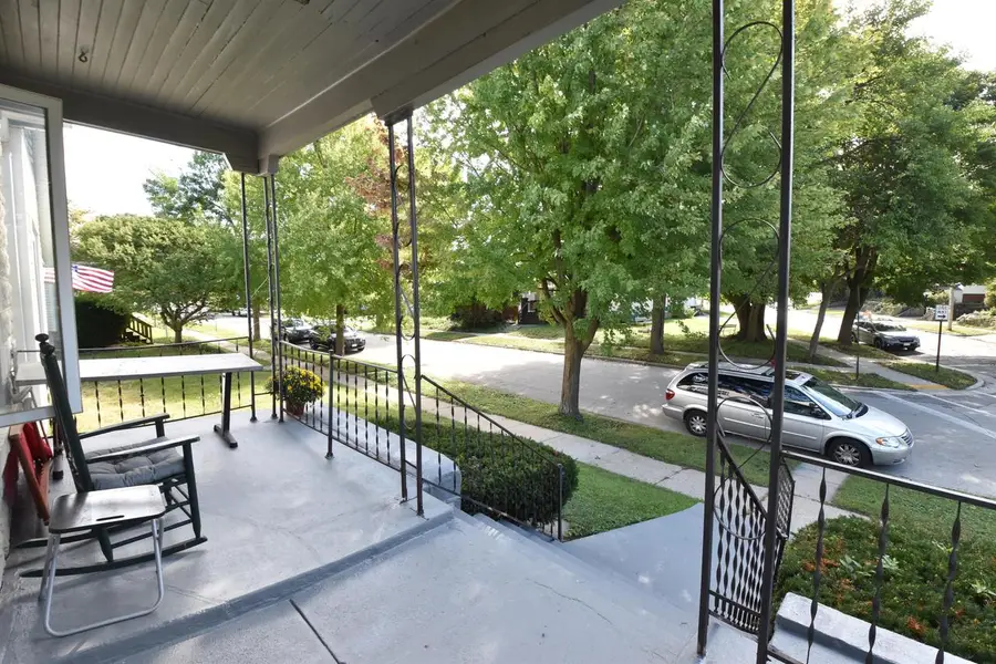 2218 E Eden PLACE, Saint Francis, WI 53235 - #3