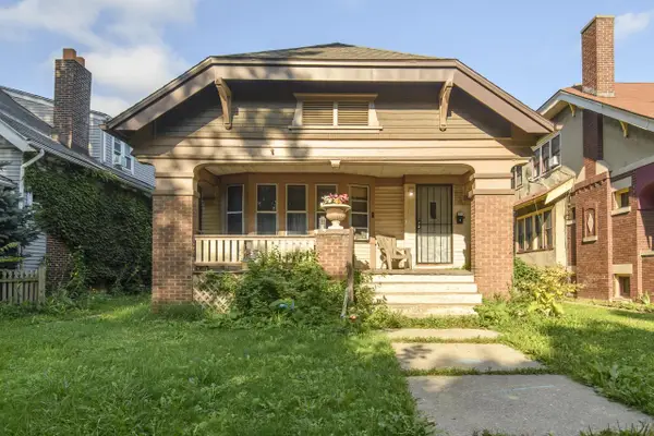 3047 N 36th STREET, Milwaukee, WI 53210