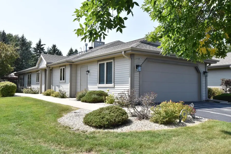 N80W17533 Robin CIRCLE, Menomonee Falls, WI 53051 - Image #3