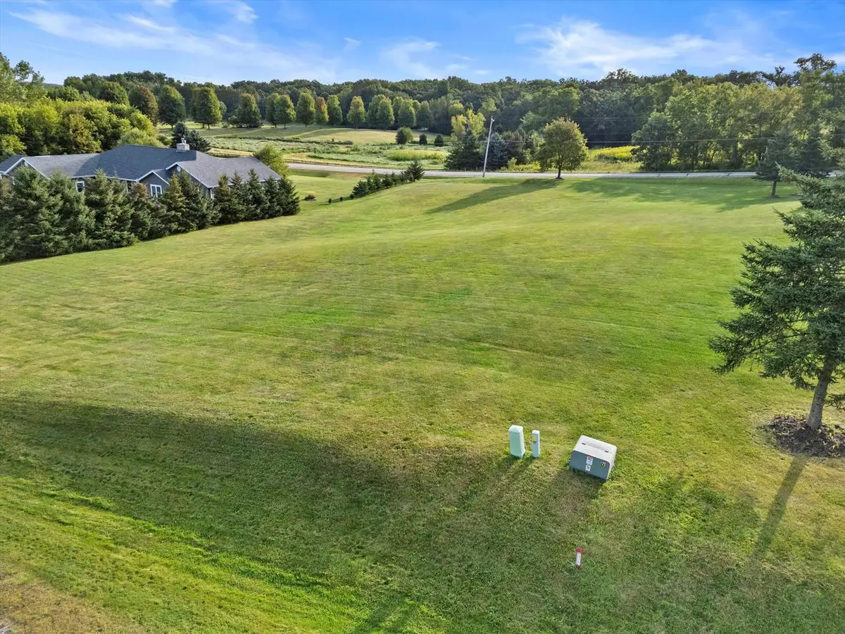 6601 FOXTAIL LANE, Burlington, WI 53105 - Image #1