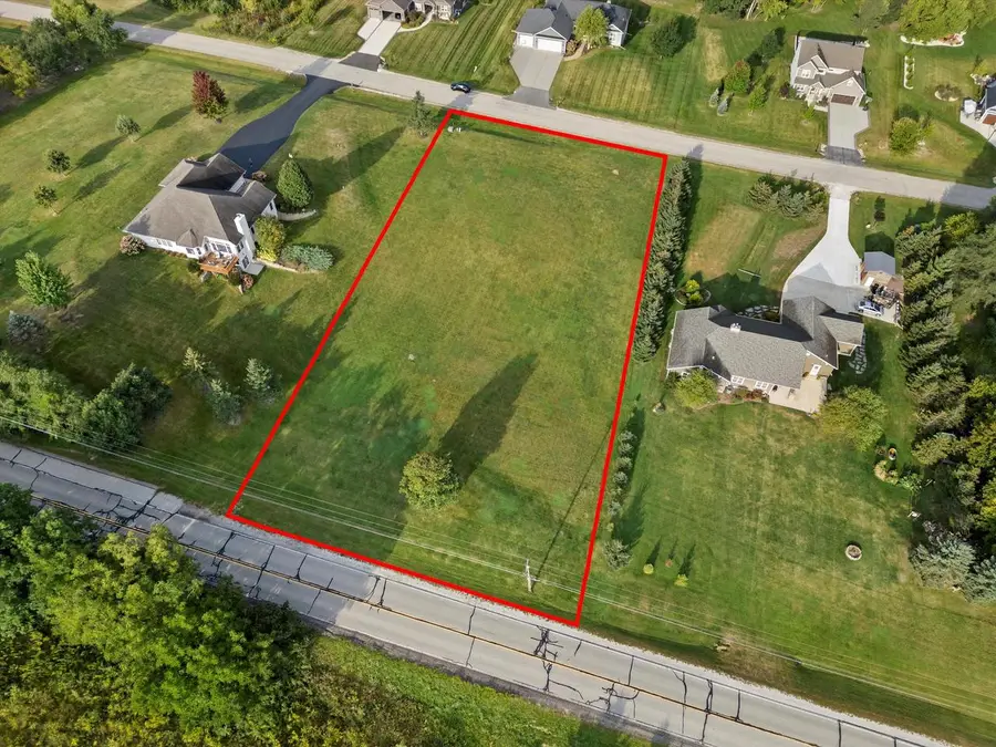 6601 FOXTAIL LANE, Burlington, WI 53105 - Image #2