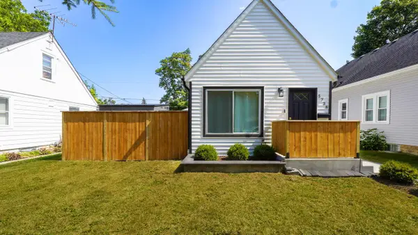 5738 N 38th STREET, Milwaukee, WI 53209