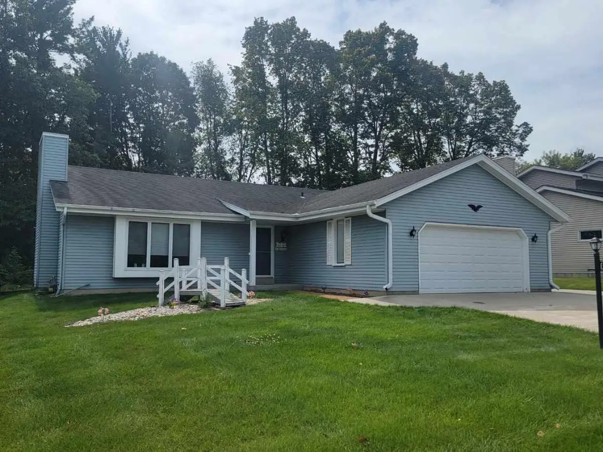 N76W15355 Countryside LANE, Menomonee Falls, WI 53051 - Image #1