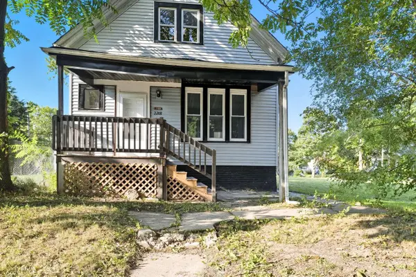 2208 W Brown STREET, Milwaukee, WI 53205