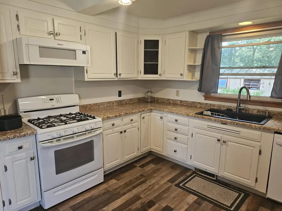 1008 N 23rd STREET, Manitowoc, WI 54220 - #3