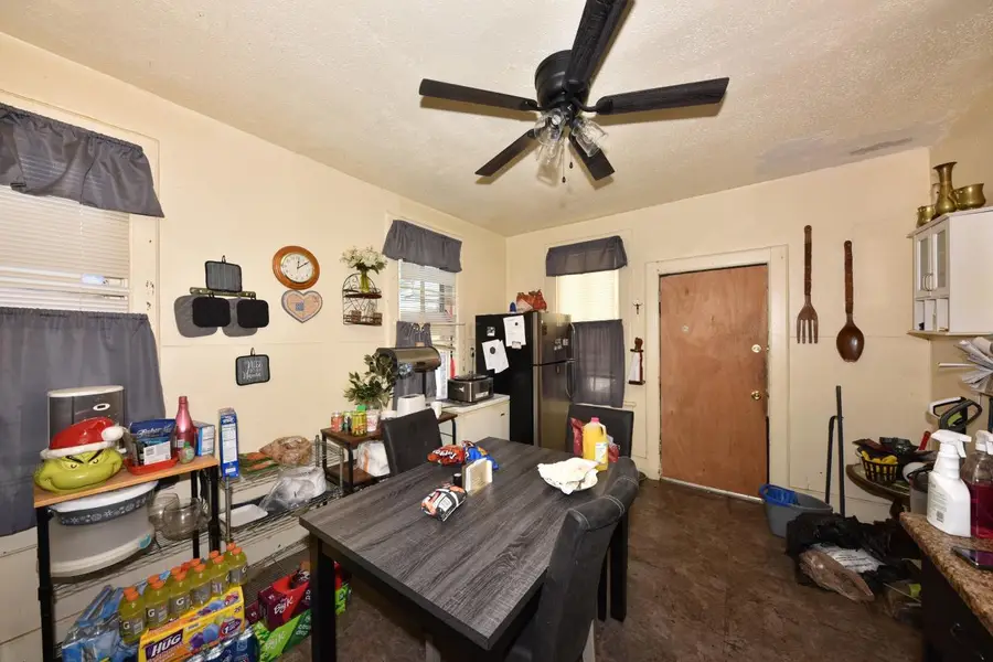 1209 N 25th STREET, Milwaukee, WI 53205 - Image #3