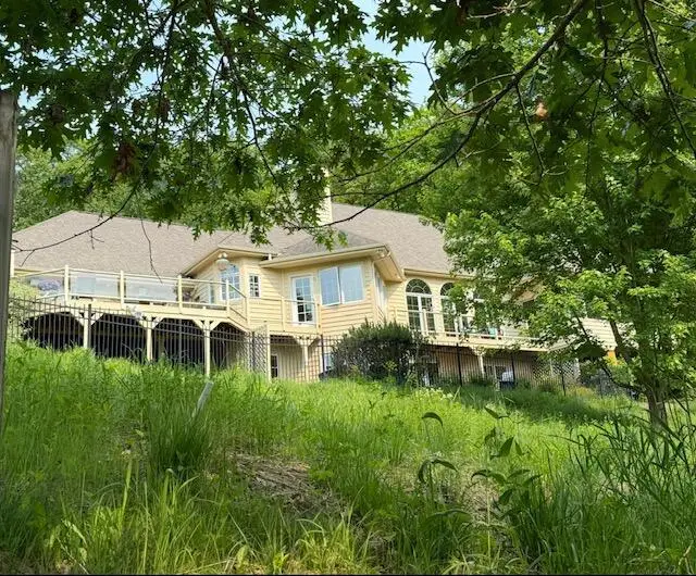 W5453 Pine Bluff ROAD, La Crosse, WI 54601 - Image #1