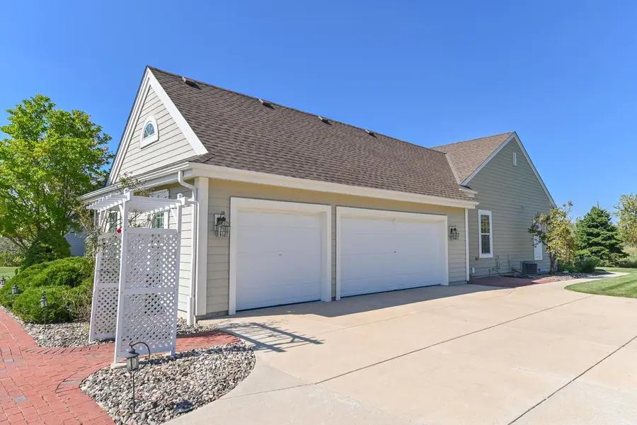 2275 Brookside DRIVE, Jackson, WI 53037 - Image #3