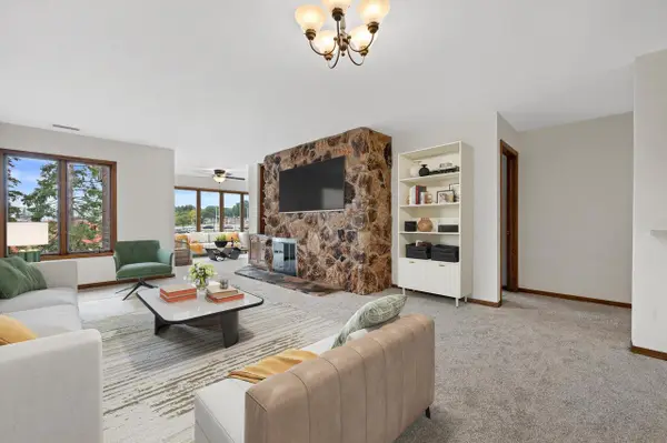 N84W15750 Ridge ROAD #204, Menomonee Falls, WI 53051