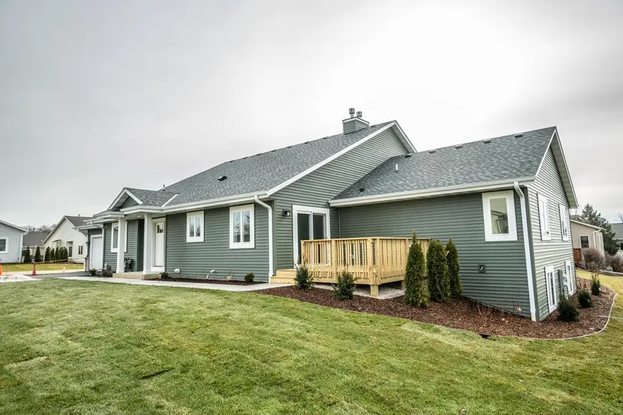 W206N16178 Stonebrook DRIVE, Jackson, WI 53037 - #3