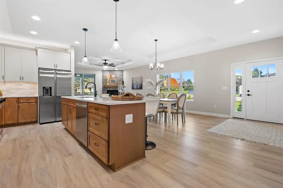 7034 Stonewood LANE, Lannon, WI 53046 - #3