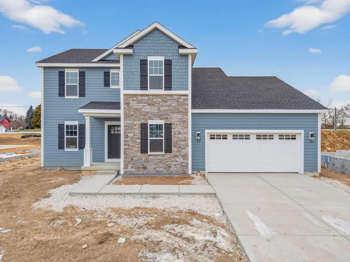 N67W25606 Vail LANE, Sussex, WI 53089 - Image #1