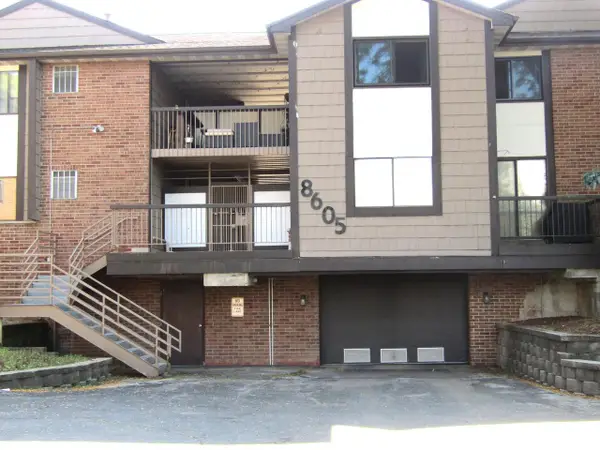 8605 N Servite DRIVE #204, Milwaukee, WI 53223