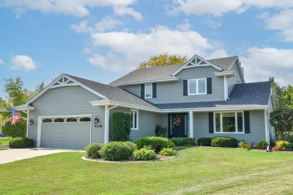 W155N7481 Pebble COURT, Menomonee Falls, WI 53051