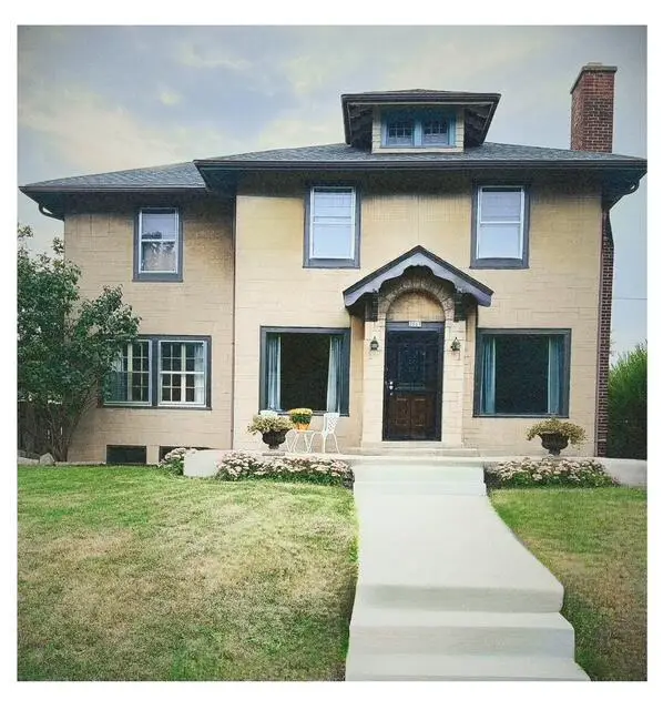 2067 S 82nd STREET, West Allis, WI 53219 - Image #1