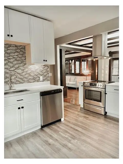 2067 S 82nd STREET, West Allis, WI 53219 - Image #3