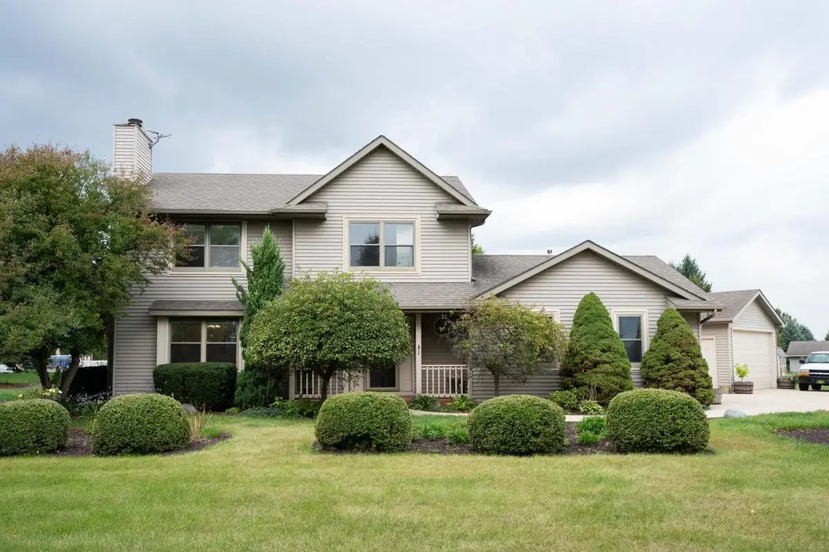 8824 Quail RUN, Burlington, WI 53105 - Image #1