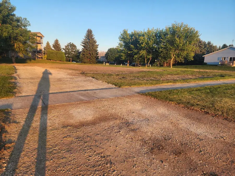 1711 S 35TH STREET, Manitowoc, WI 54220 - Image #2