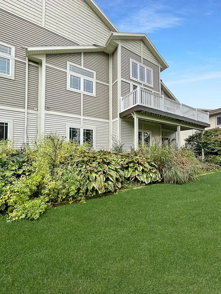 214 S Hills COURT #214, Plymouth, WI 53073 - Image #2