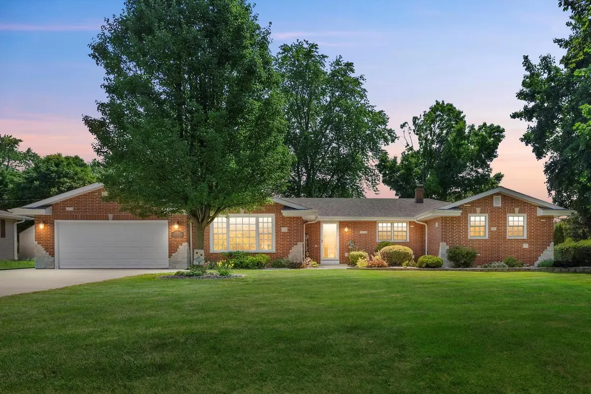 1311 Highview AVENUE, Union Grove, WI 53182 - Image #1