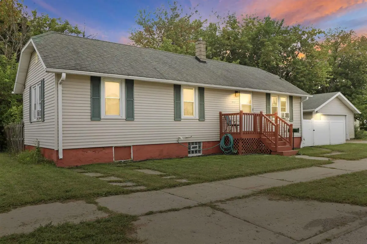 2717 45th STREET, Kenosha, WI 53140 - Image #1