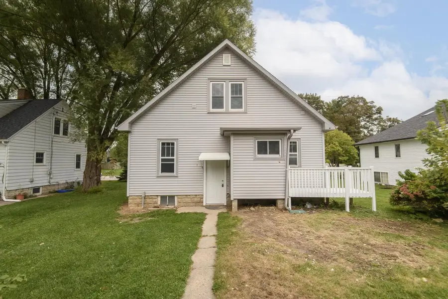 406 N Hubbard STREET, Horicon, WI 53032 - Image #2