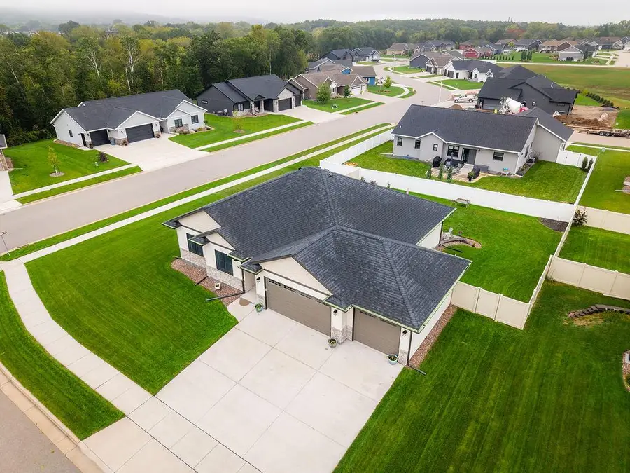 618 Silver DRIVE, Holmen, WI 54636 - #2