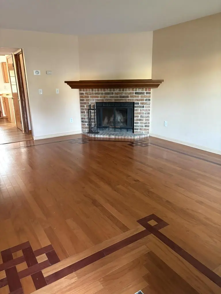 2013 Woodburn ROAD #A, Waukesha, WI 53188 - Image #2