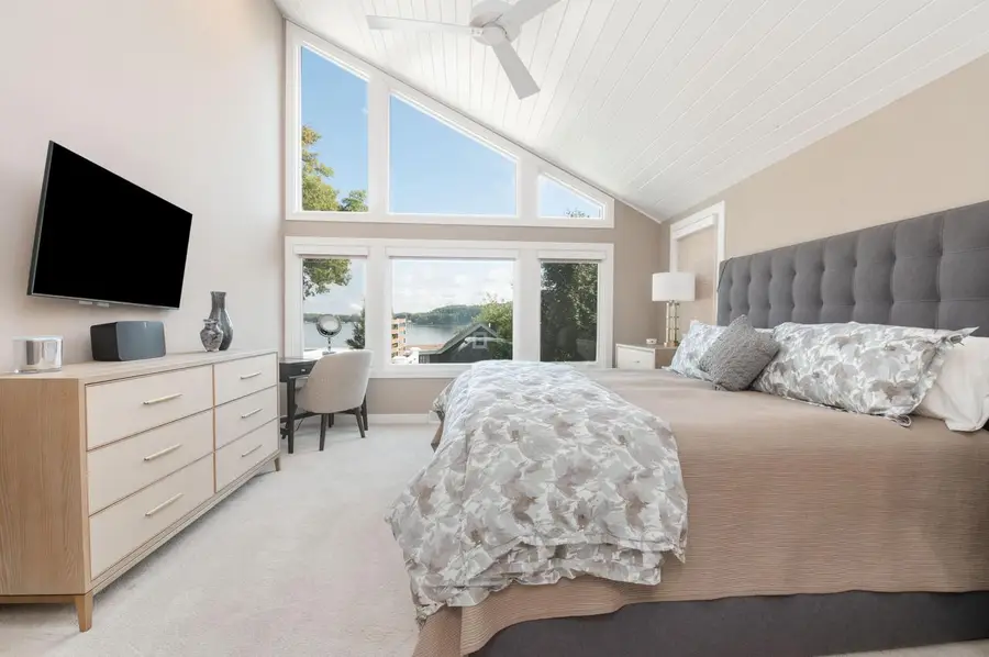 1503 Milwaukee STREET, Delafield, WI 53018 - Image #3