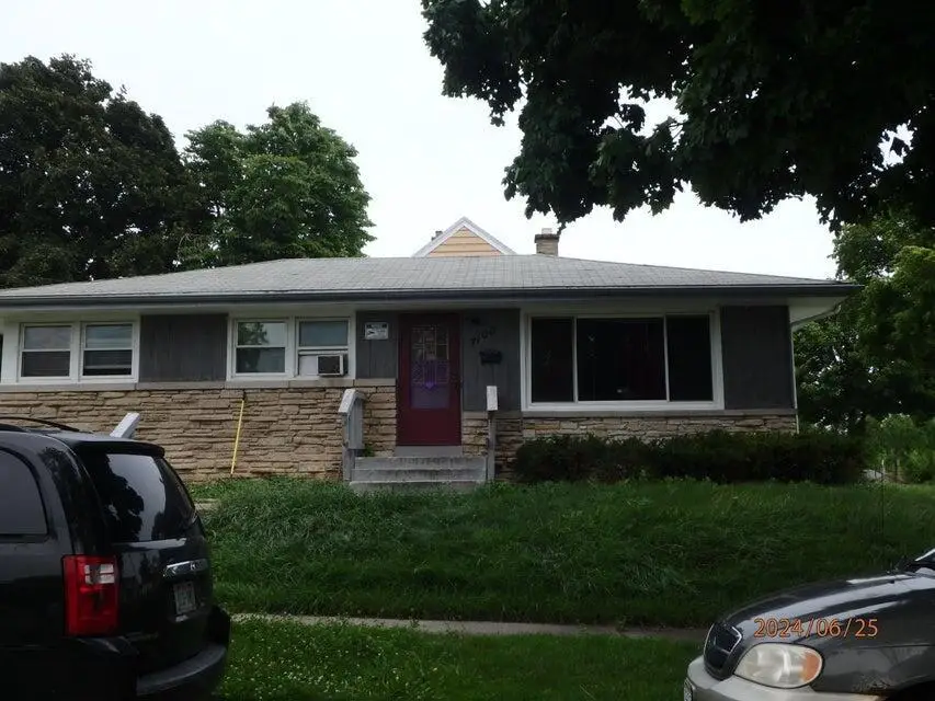 7100 W Fiebrantz AVENUE, Milwaukee, WI 53216 - Image #1